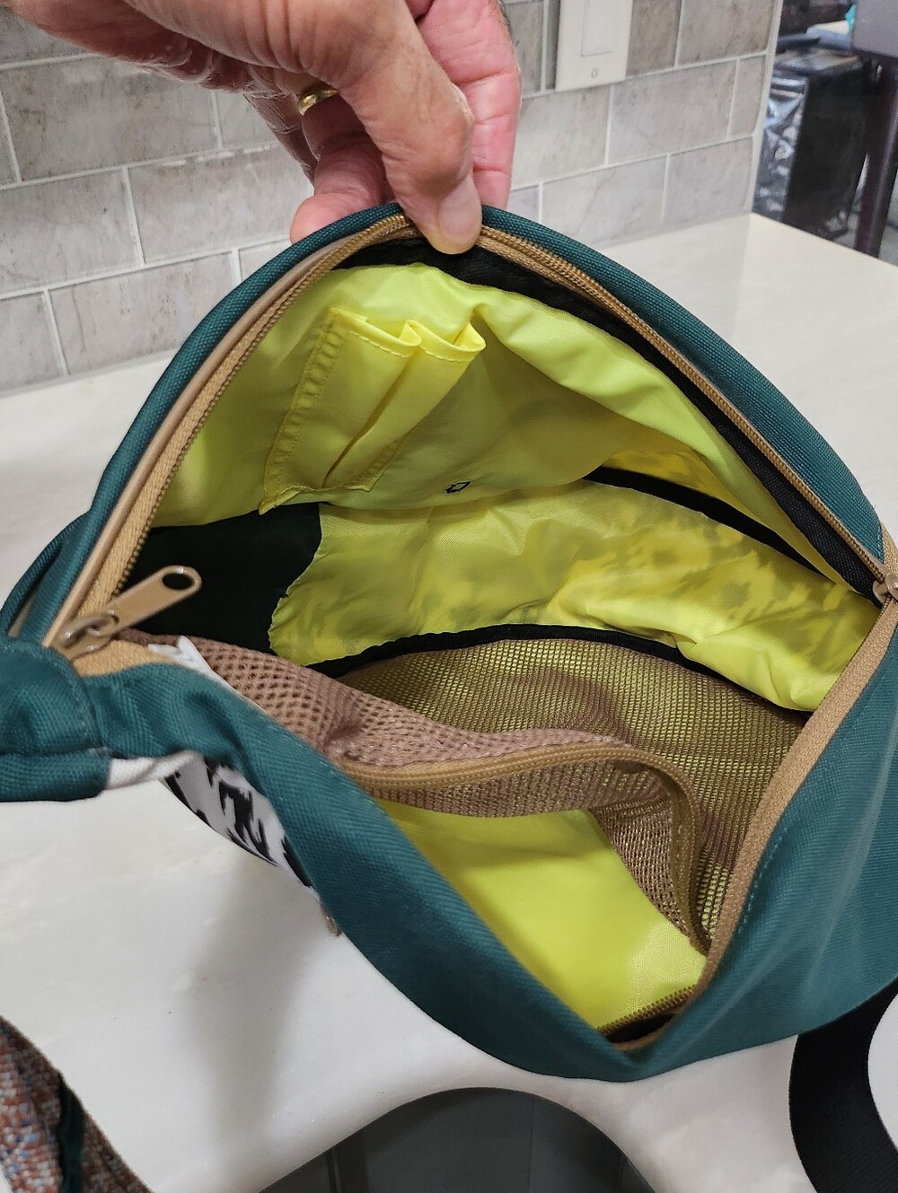 Kavu Rope Sling Bag - Picture 6 of 14
